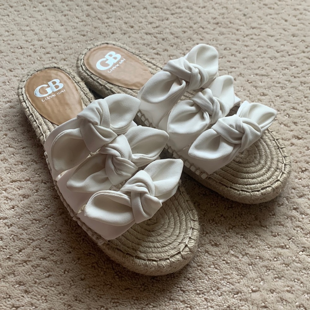 Gianni Bini Espadrilles Cream worn by once! 8.5m